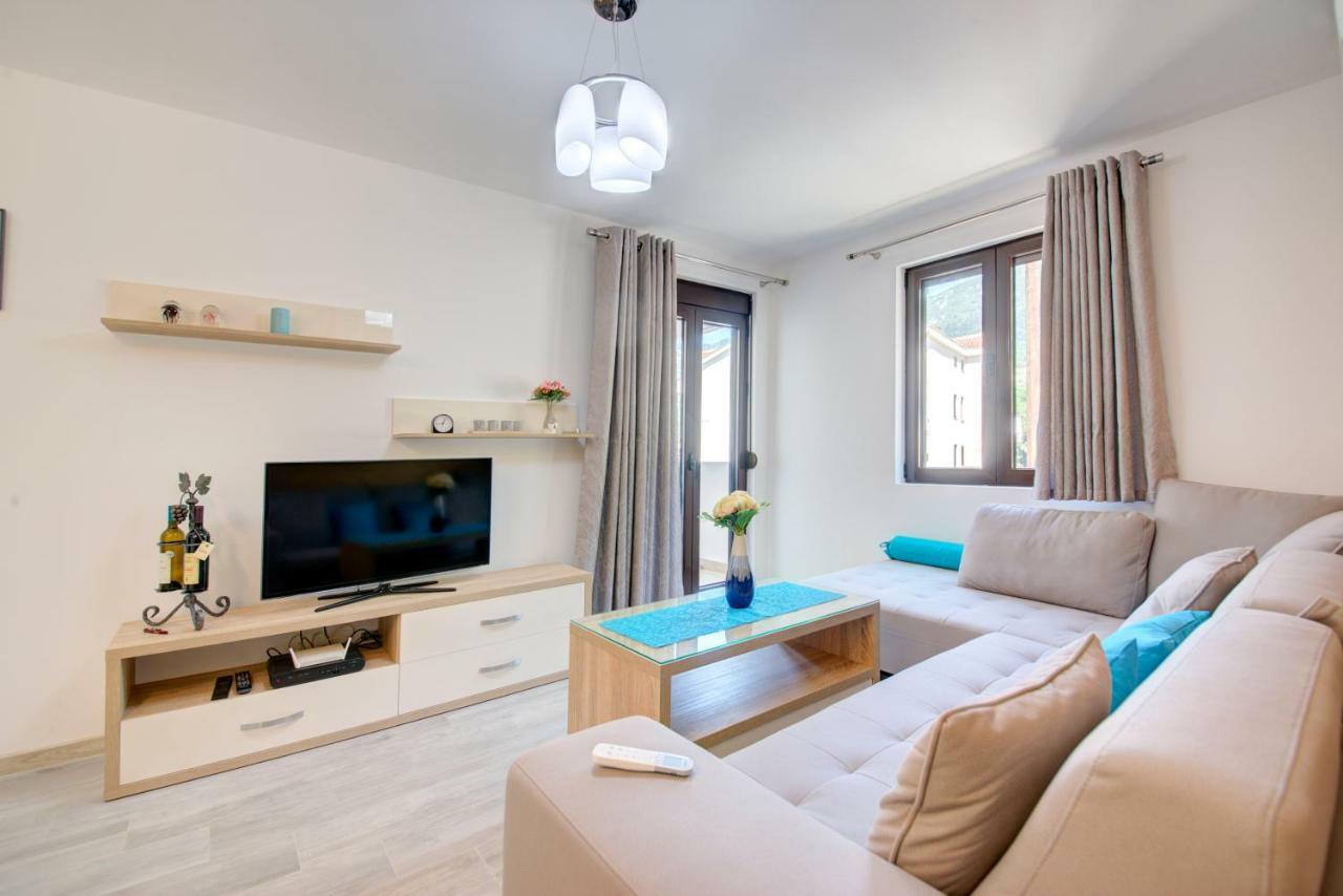 Apartment Medusa Risan Exterior foto