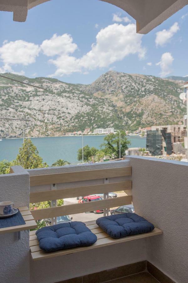 Apartment Medusa Risan Exterior foto